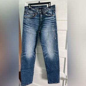 American Eagle men’s jeans